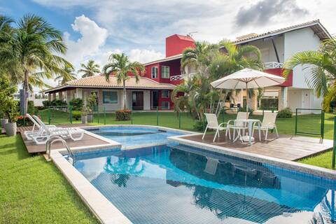 Beach Mansion, 680m², Closed Cond., 6 Suites