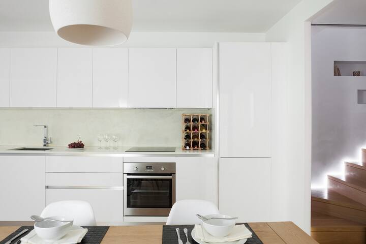 Family Maisonette by Urban Stripes Athens gallery image 5