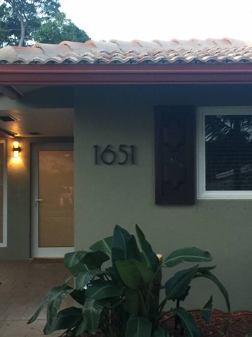 WELCOME TO SEBASTIÁN CRASH PAD.