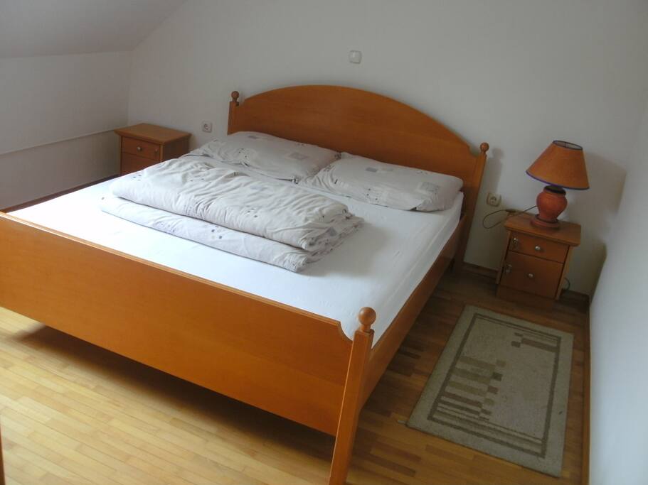 Main bedroom - sleeps 2