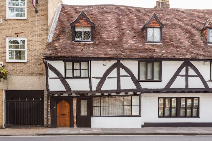 Ensuite in 15th Century Town House