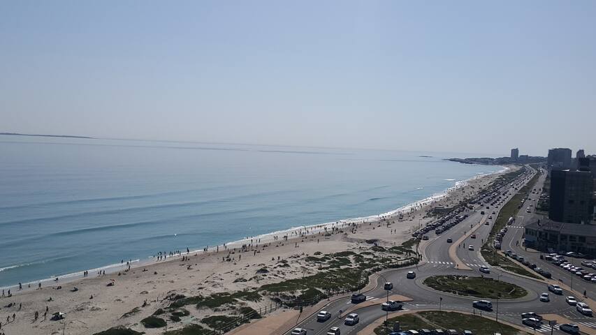 Beachfront Apartment gallery image 2