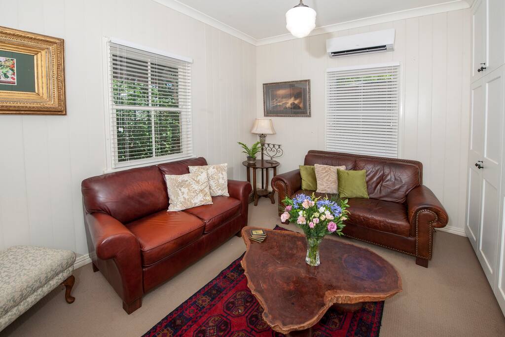 The lounge room in the gardener's cottage