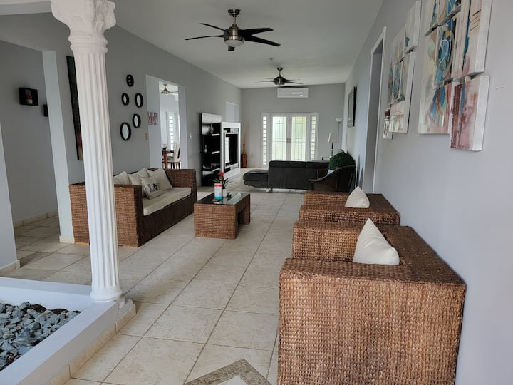 Forest Retreat Full A/c - Puerto Rico