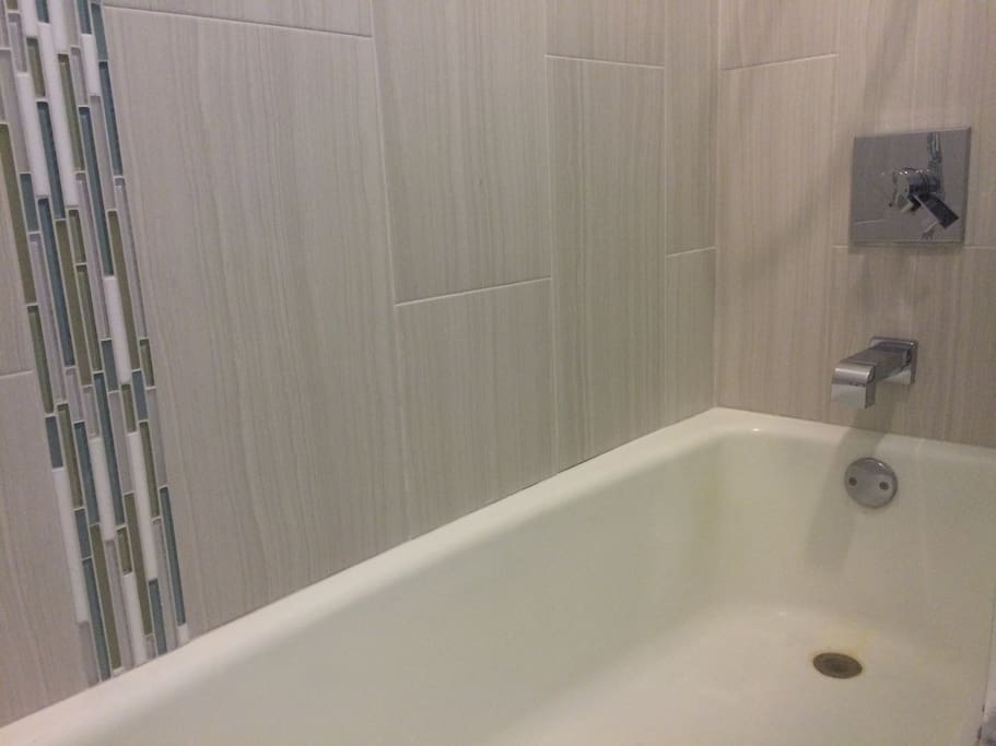 bathtub of bathroom