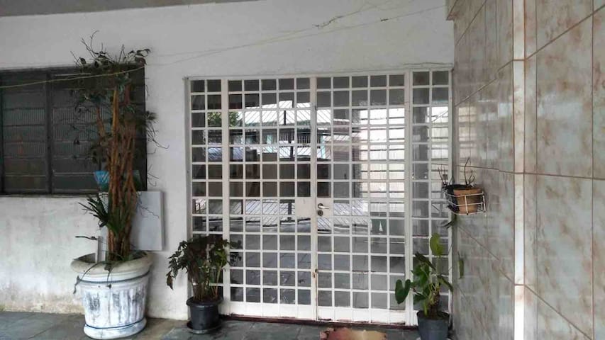 Entire home with 1 bedrooms in Sao Paulo - Casa agradável, ambiente tranquilo com privacidade