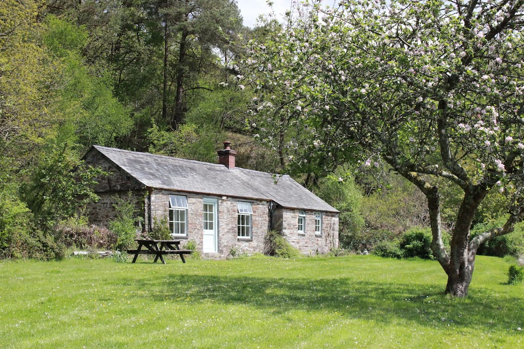 The Count House by the River Tamar Cottages for Rent in Tavistock