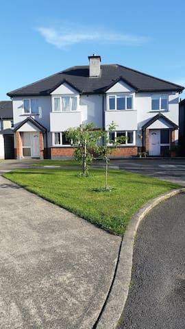 Airbnb Enniscorthy Vacation Rentals Places To Stay County