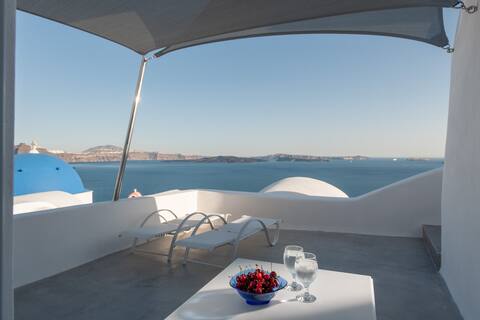 Evmenia Luxury Cave Villa