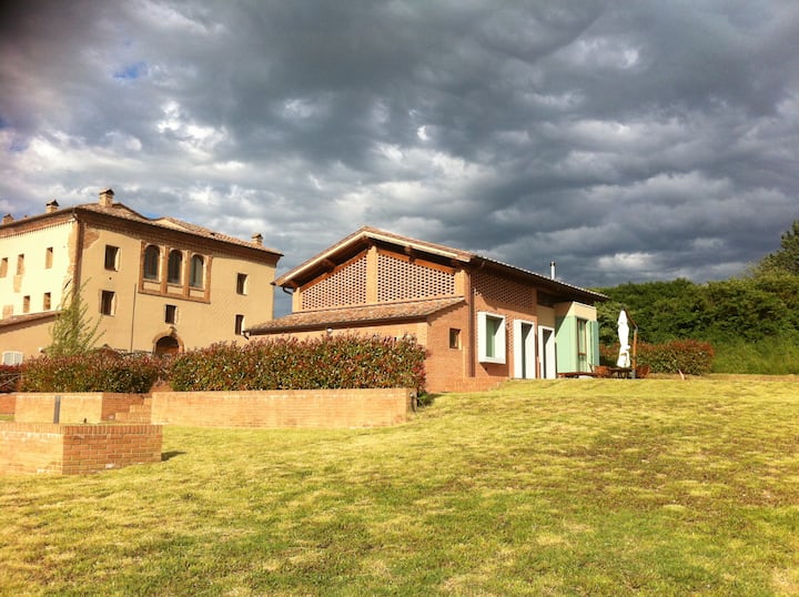 Villa On Countryside Near Siena - Siena