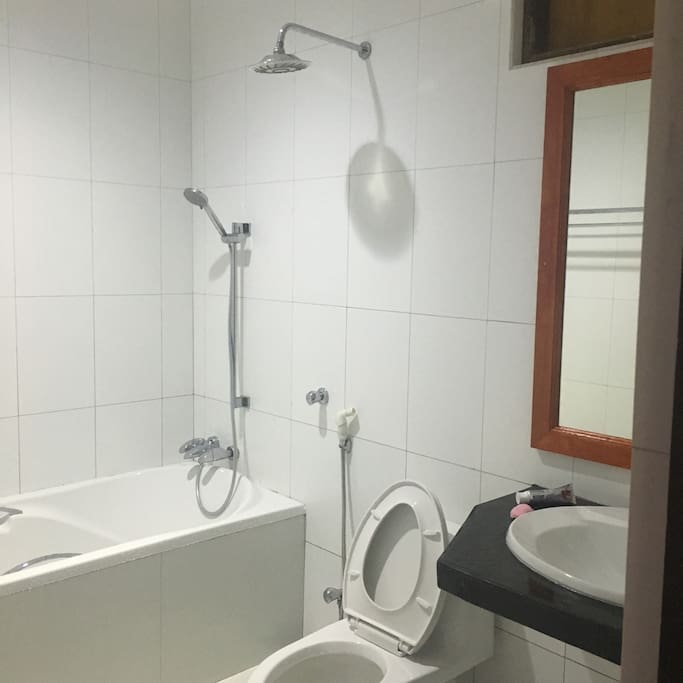 Bathroom with bath tub