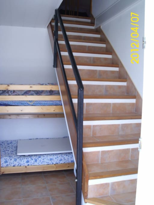 entrée avec lit mezzanine