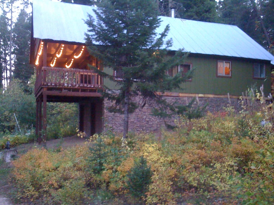 Peaceful Retreat Pine Tree Cabin Cabins for Rent in Cascade, Idaho