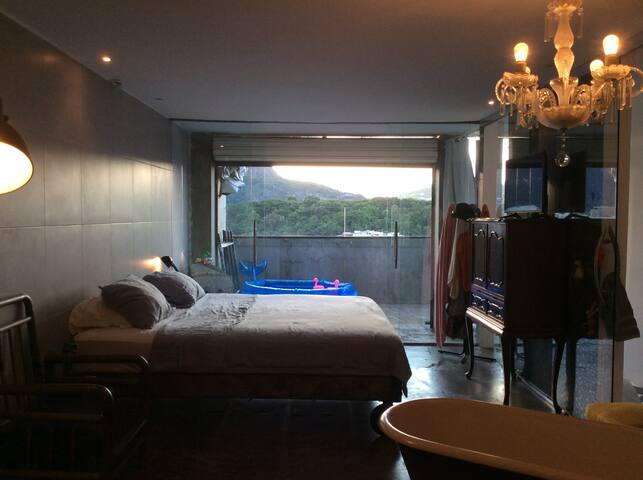 URCA Amazing Penthouse w/ best view/ 230 m2 gallery image 5