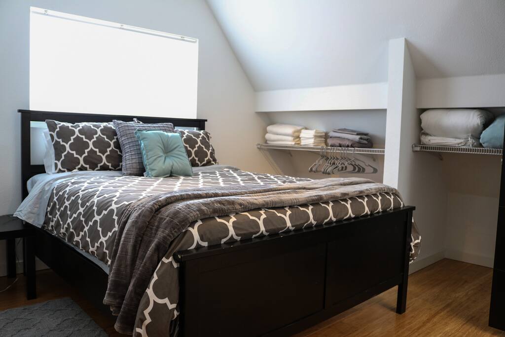 Queen Bed