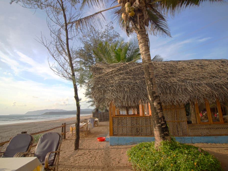 Premium Sea Facing Wooden Huts @ Agonda Beach