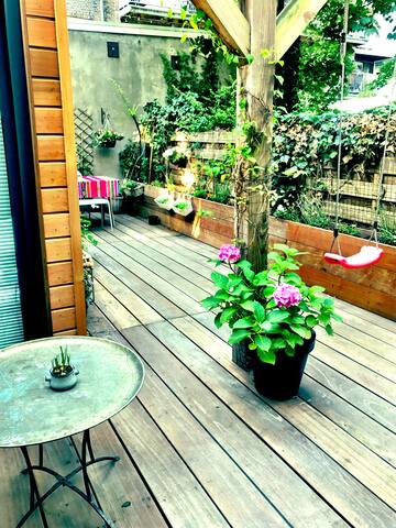 Spacious Family House in the Museum District gallery image 3