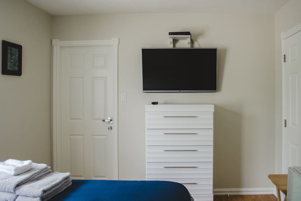 Redhaven private room