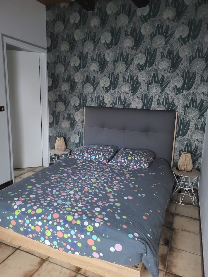 Chumba cha kwanza cha kulala chenye kitanda 1 katika 140