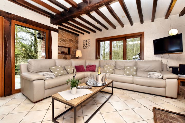 Villa De Luxe Avec Piscine Privee A Durbuy Villas A Louer A Grandhan Durbuy Belgique