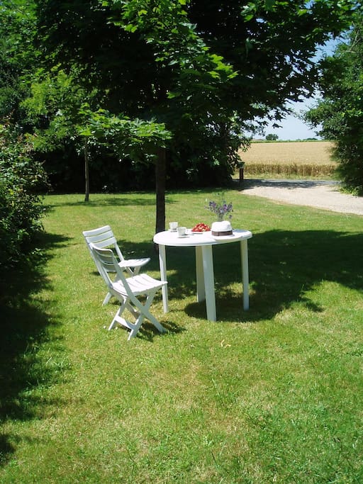 Al-Fresco dining