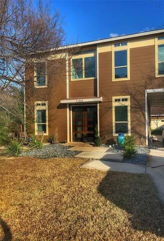 Modern Home near Bishop Arts. gallery image 3