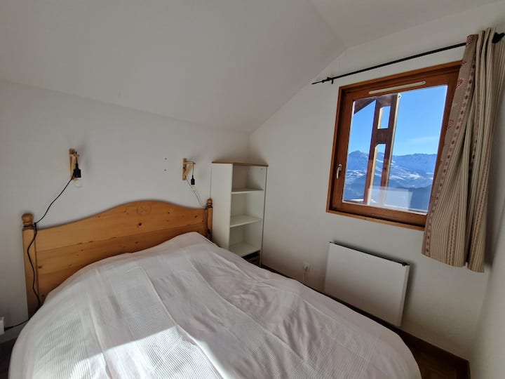 1. spavaća soba s krevetom 140x90