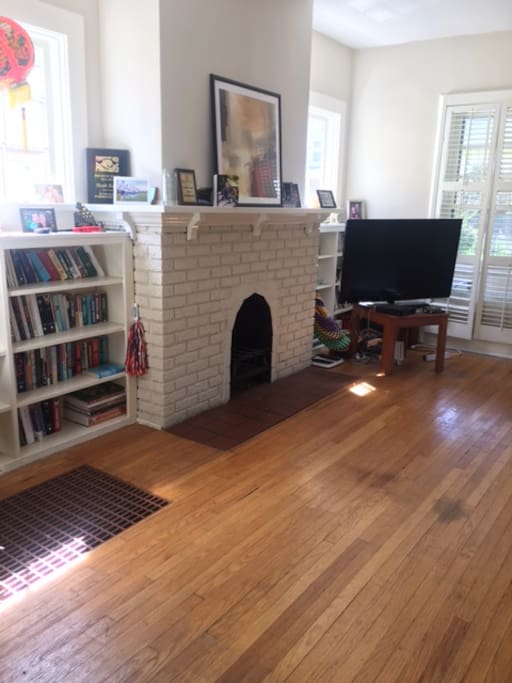 Large flat screen TV to watch movies, Netflix, Amazon Prime, or Hulu