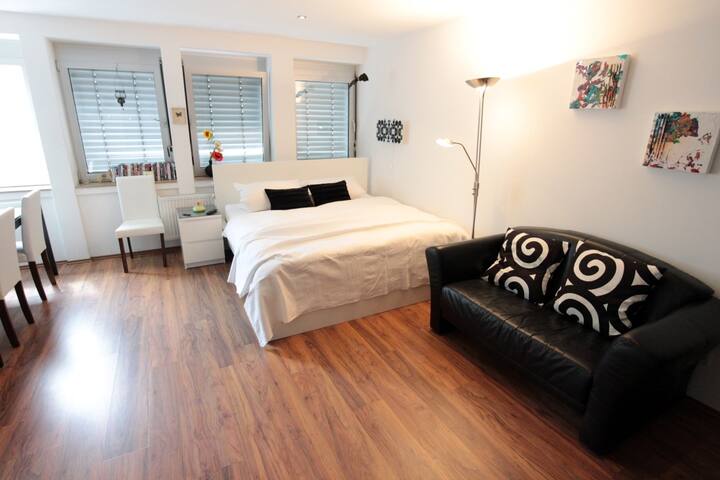 Chic apartment centrally located