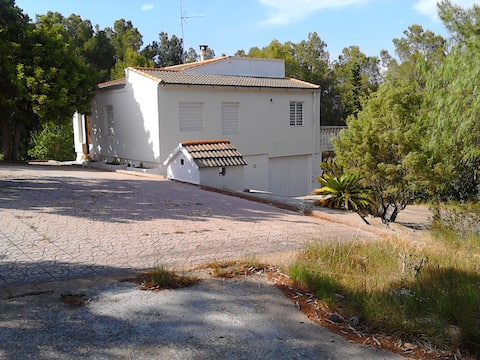 La Casa del bosque, 20 minutes from the beach.