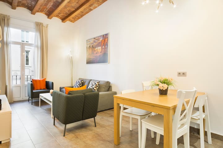 Stay U-nique managed Airbnb listing 2