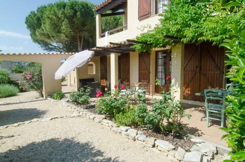 Charming and peaceful villa