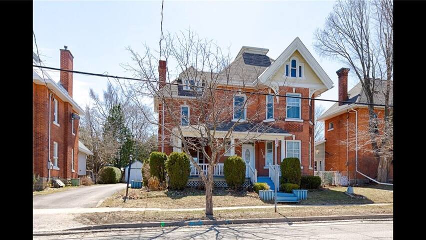 Cozy Turn of the Century Home