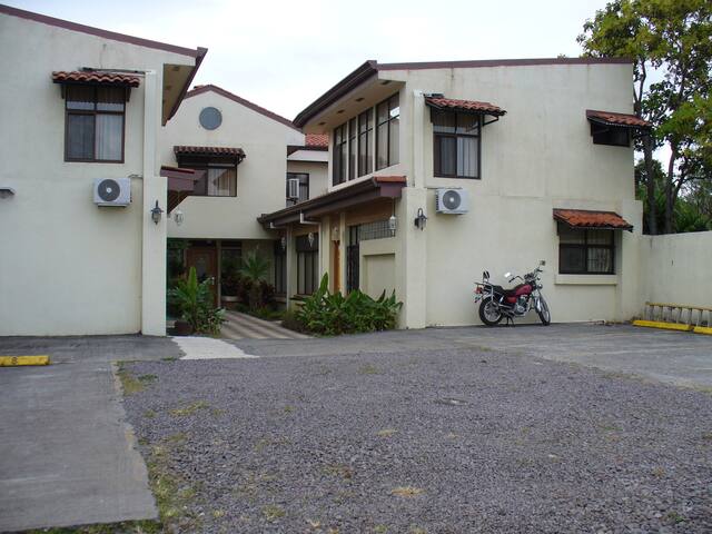 Aparthotel Don Francisco managed Airbnb listing 1