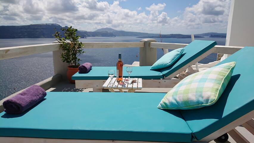 Aqua Terra private villa on the cliff gallery image 2