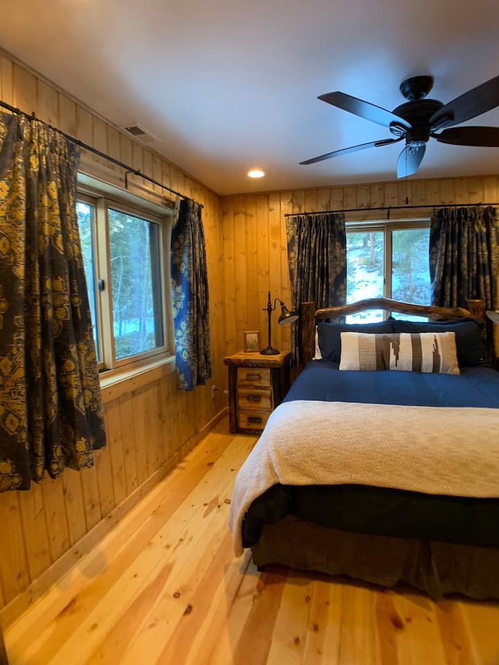 Chumba Kikuu cha Kulala katika Nyumba Kuu