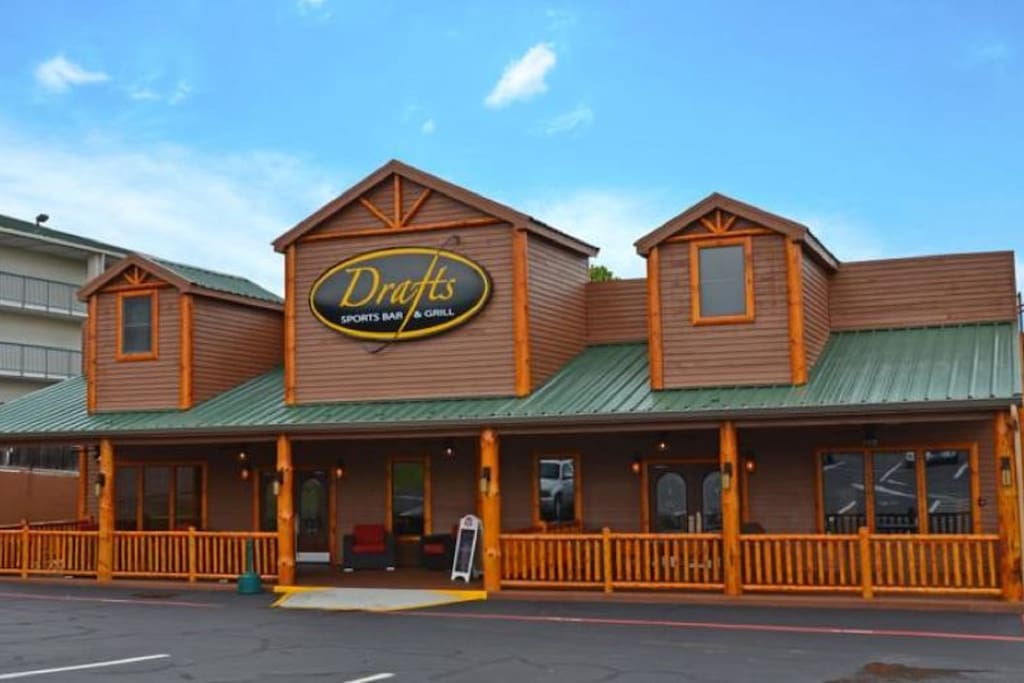 Drafts Sports Bar