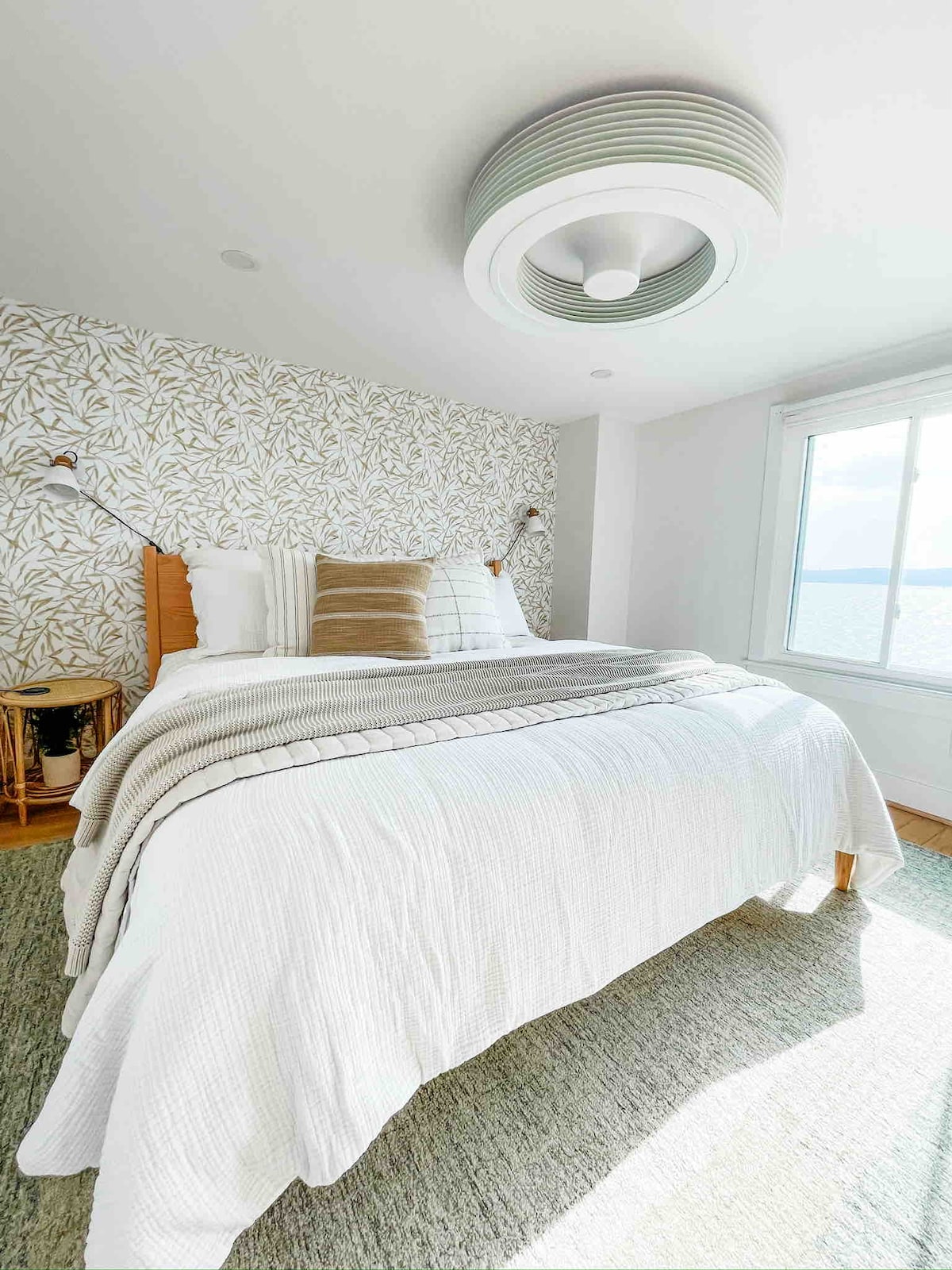 Kila maelezo katika kila chumba yamepangwa kwa uangalifu kwa ajili ya starehe na utulivu.