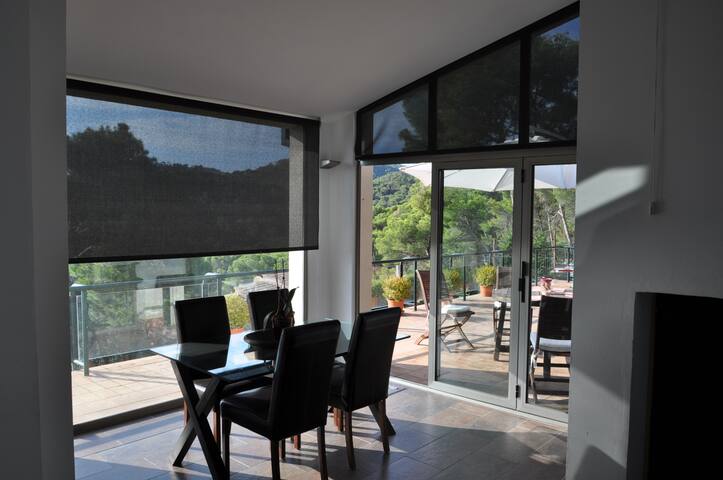 Espectacular Villa en Aiguafreda gallery image 5