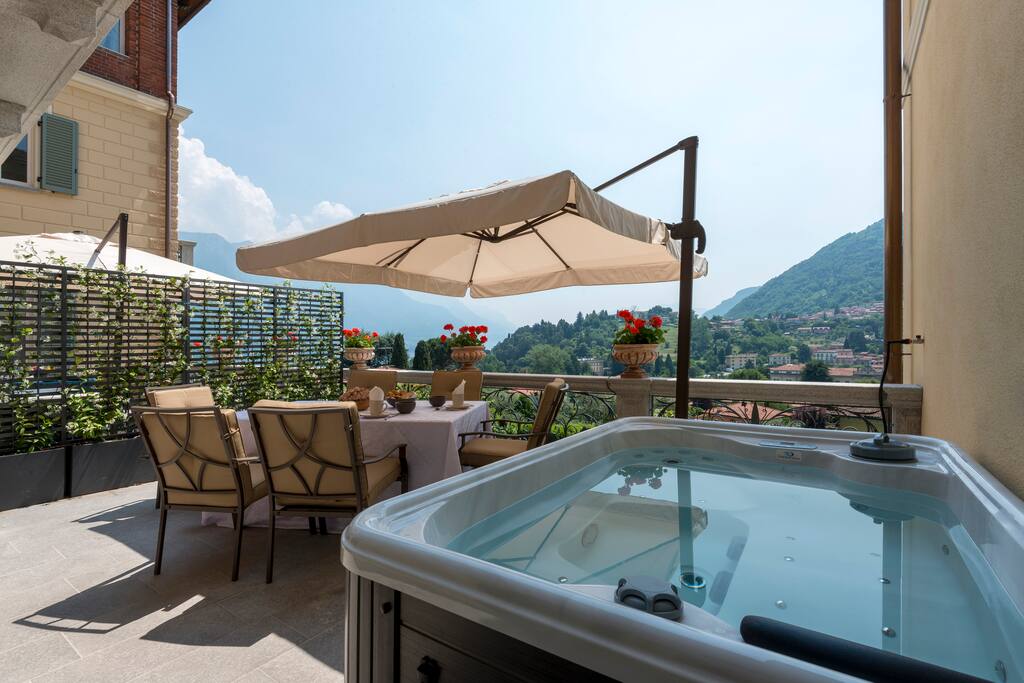 private terrace&jacuzzi