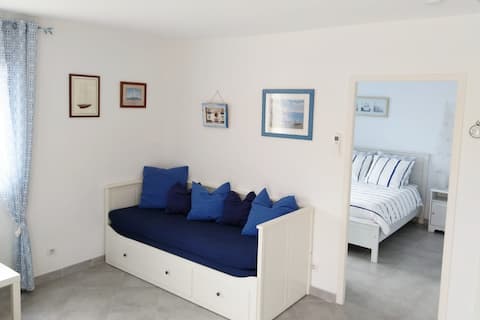 Successful Airbnb property: Air-conditioned apartment by the Mediterranean in Frontignan
