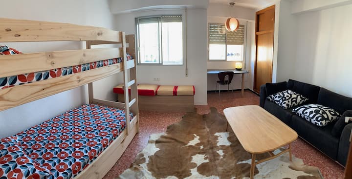 غرفة النوم 2