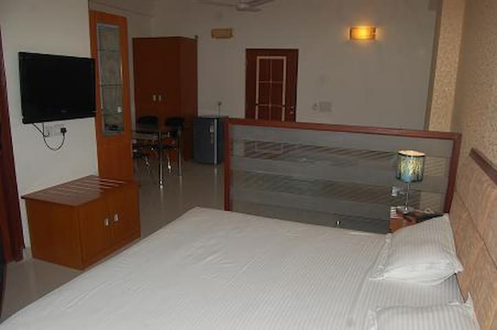 Excellent studio with all amenities