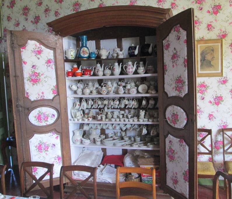 collection de porcelaines de Zougdidi