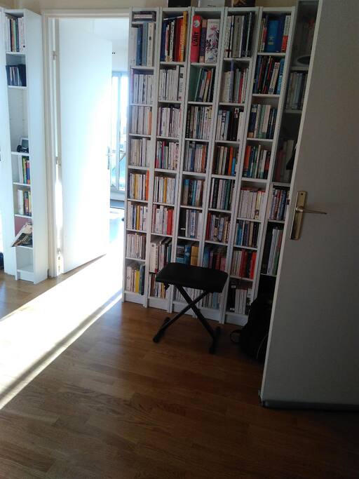 l'entrée de l'appartement