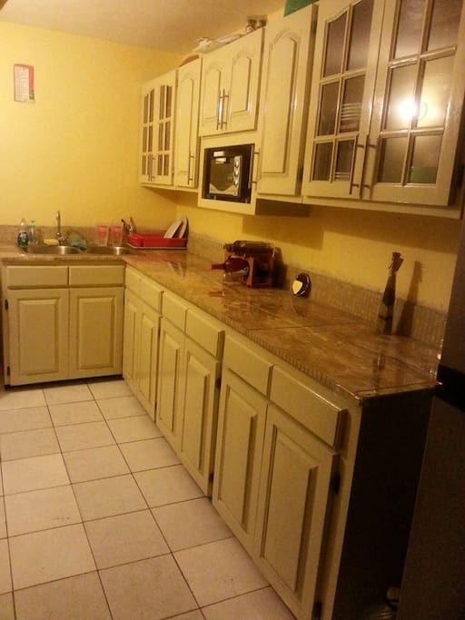 Access to the kitchen
