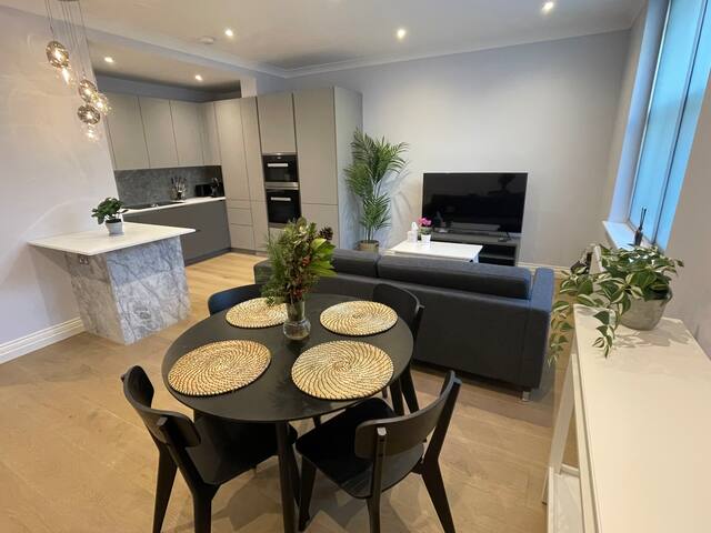 2 bedroom flat Pimlico/Victoria