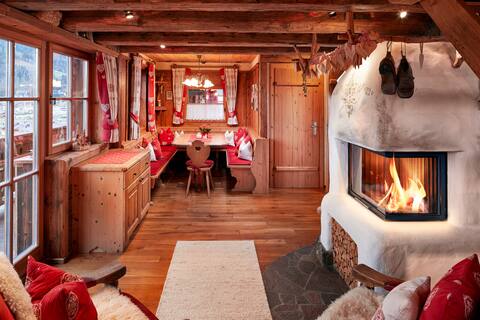 Cottage for groups of 10-12 people Almdorf Flachau