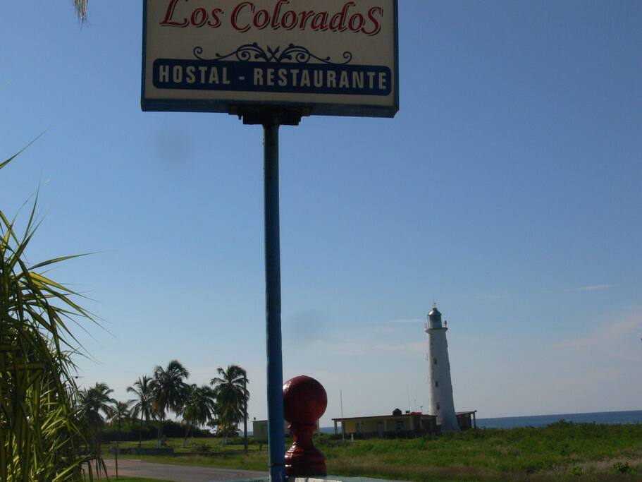 Faro frente a Finca los Colorados, hermosa vista para disfrute de todos