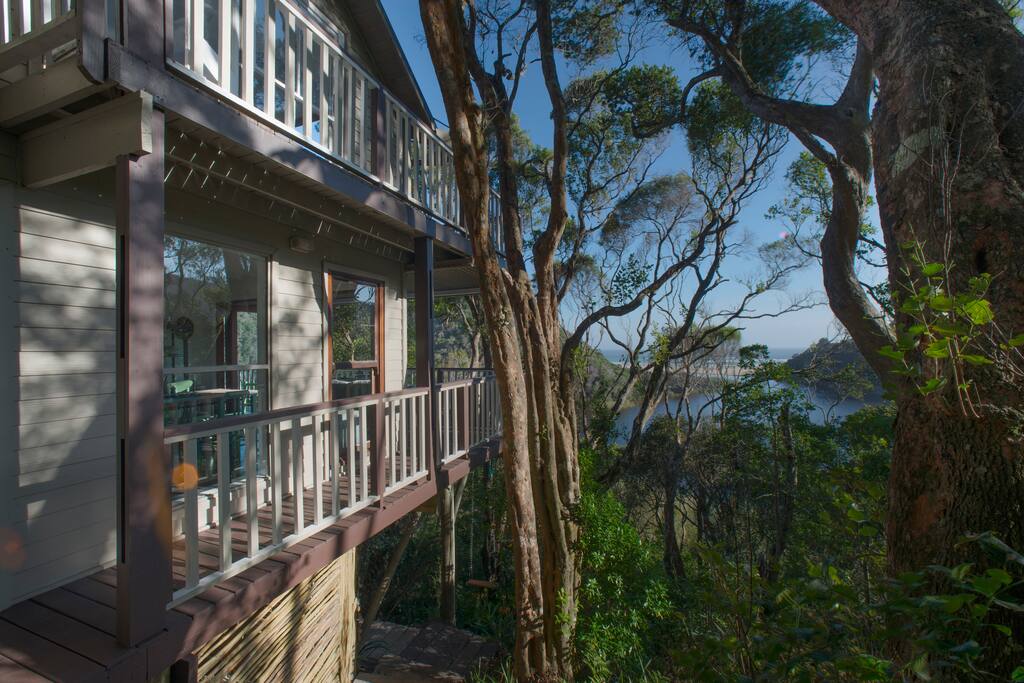 Treetop luxuries